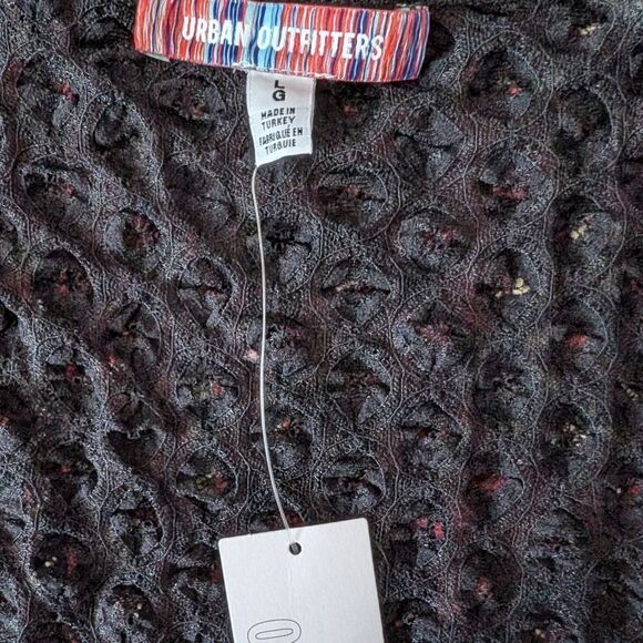 Urban Outfitters Two pcs popcorn knit wrap tops black and pink size L NWT - Picture 9 of 11